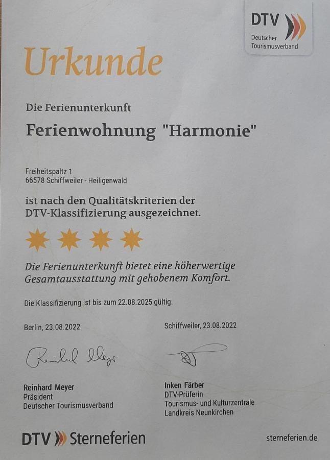 Design Apartment- 24H Self-Check-In - Bis 4 Pers - Parkplatz - Wifi - Balkon -Terrasse - In Direkter Weihernaehe - Radwege Schiffweiler Екстериор снимка